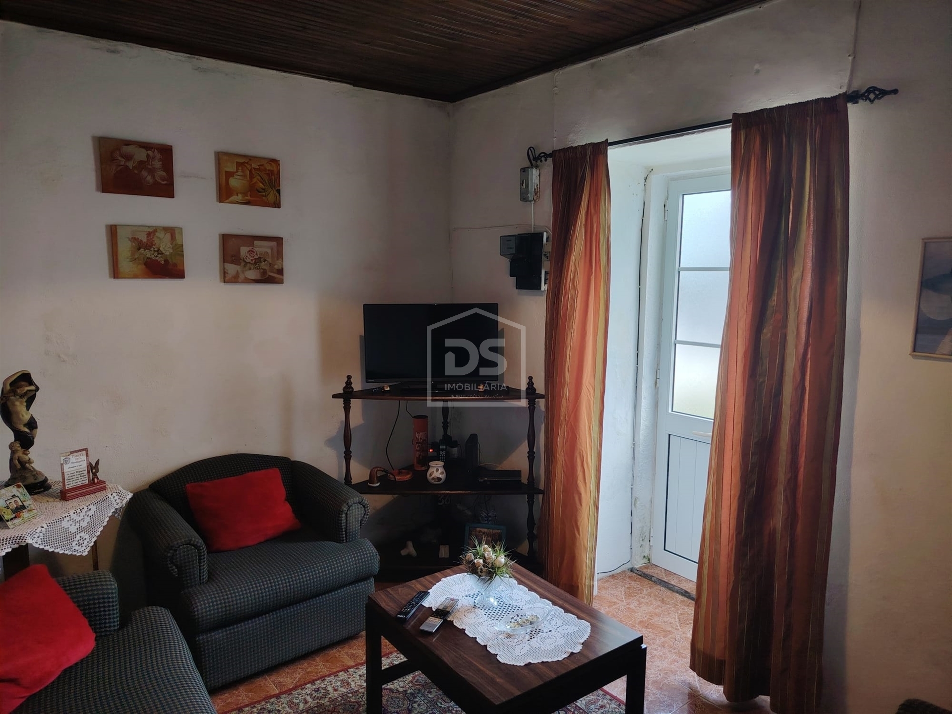 Semi-detached house T1