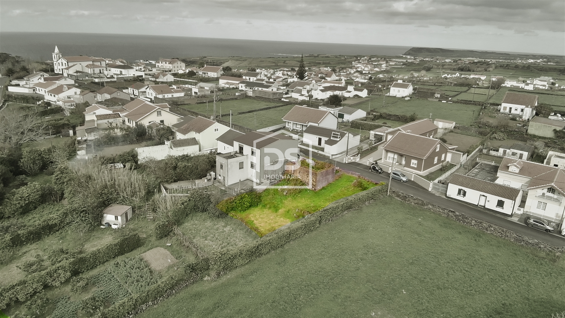 Detached house to restore T1